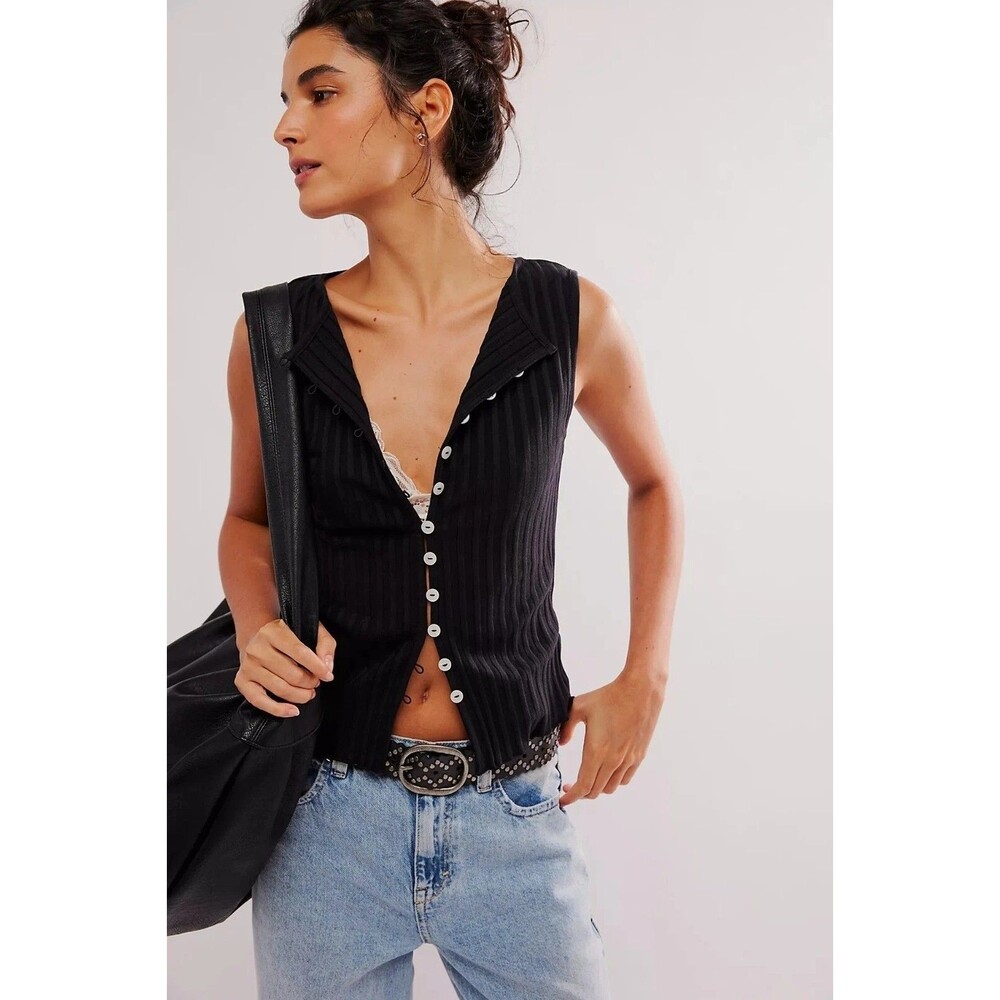 Free People Tilly Vest Blouse Top Knit Ribbed Buttondown Scoop-Neck S NEW 280637